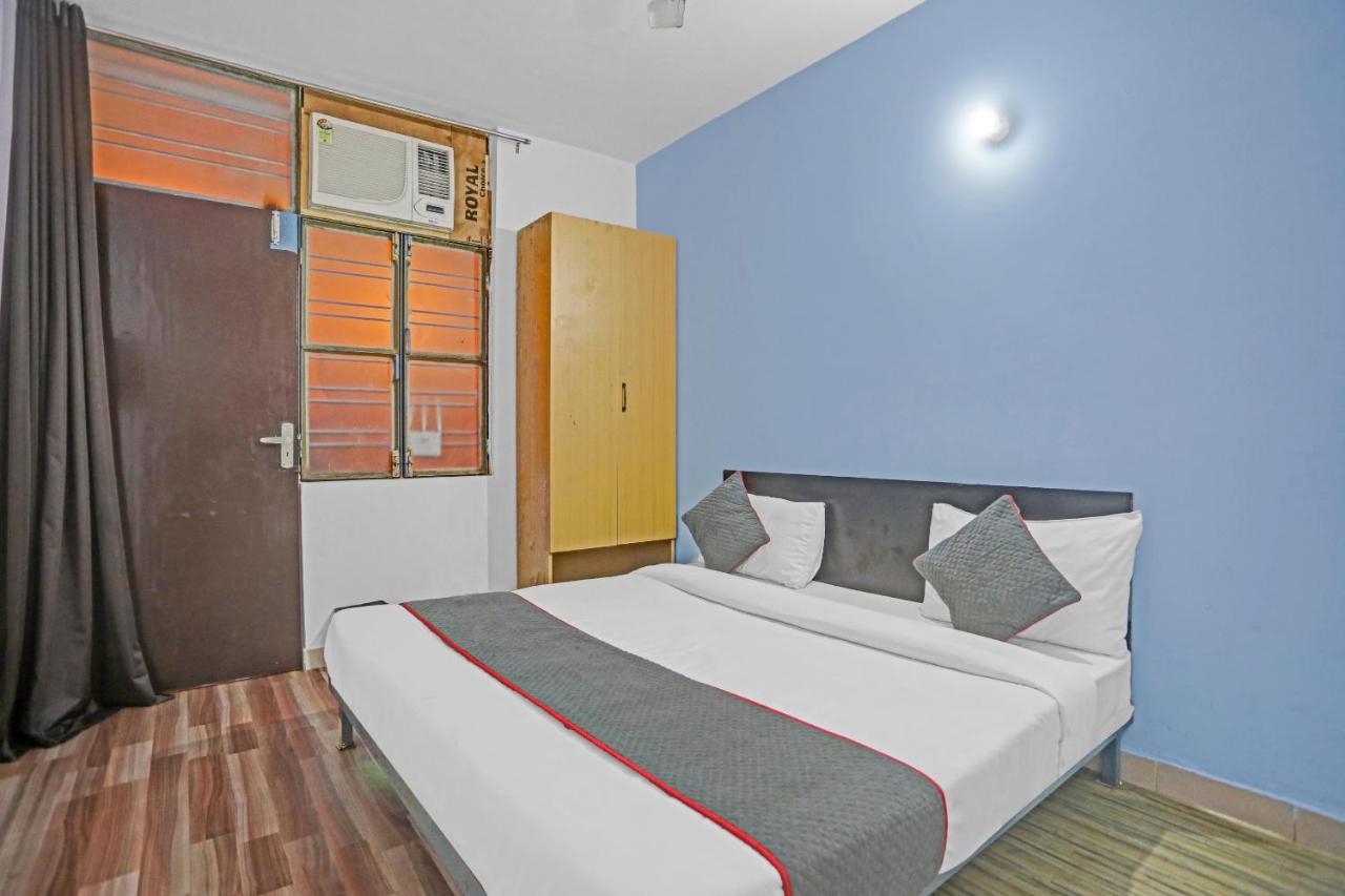 Collection O Jps Near Pvr Vikaspuri Delhi Hotel Ngoại thất bức ảnh